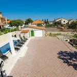 Dragan Villa