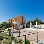 Villa Dragan Sveti Filip i Jakov