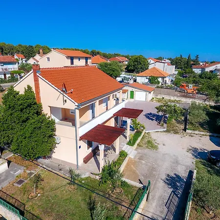 Dragan Sveti Filip i Jakov